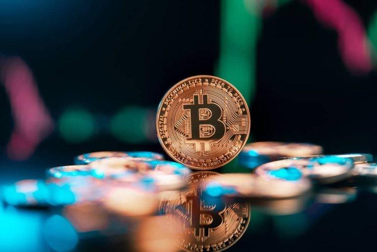 加密货币市场刚刚新增了 2000 亿美元。